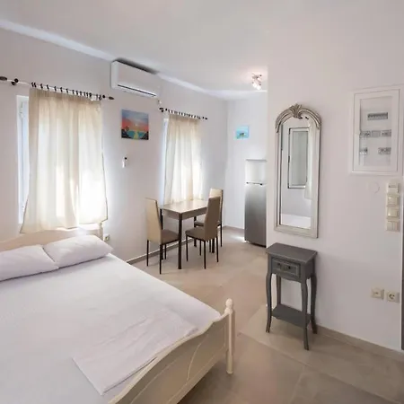 Boursinos Cozy Apartments Lefkada City Exterior photo